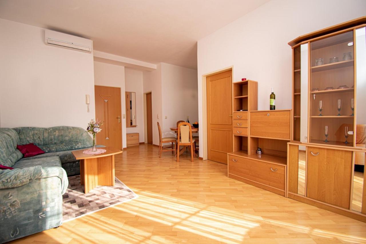 Apartments Prodan Poreč Exteriör bild